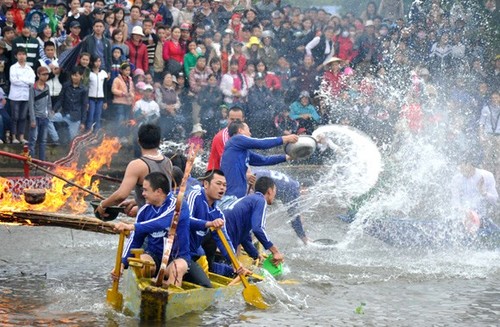 เทศกาลพื้นเมืองยามวสันต์ - ảnh 5